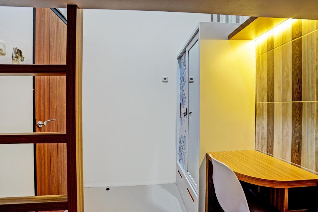 Oyo 92435 Sunlo Cozy Home Family Homestay Syariah Surabaya Exterior photo