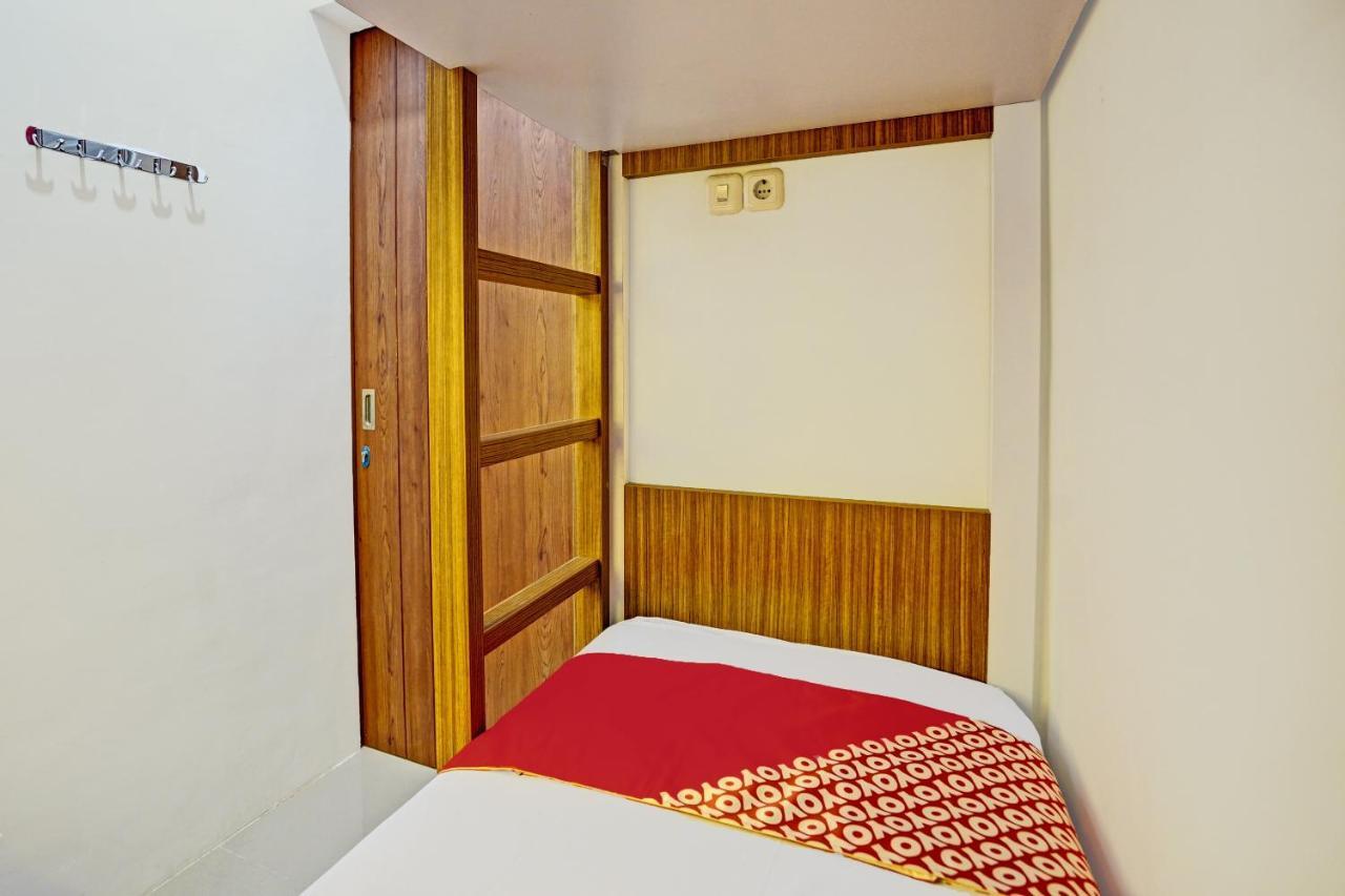 Oyo 92435 Sunlo Cozy Home Family Homestay Syariah Surabaya Exterior photo