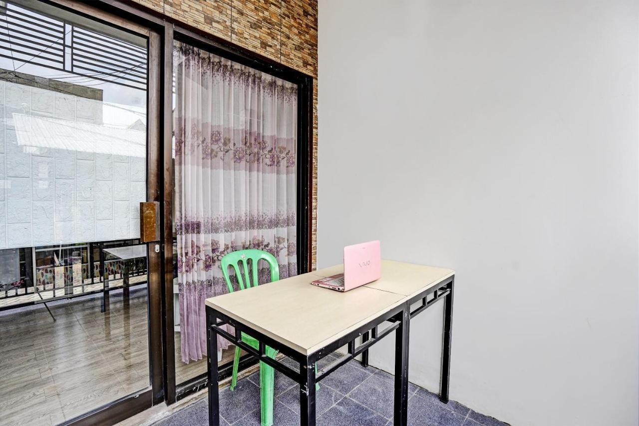 Oyo 92435 Sunlo Cozy Home Family Homestay Syariah Surabaya Exterior photo